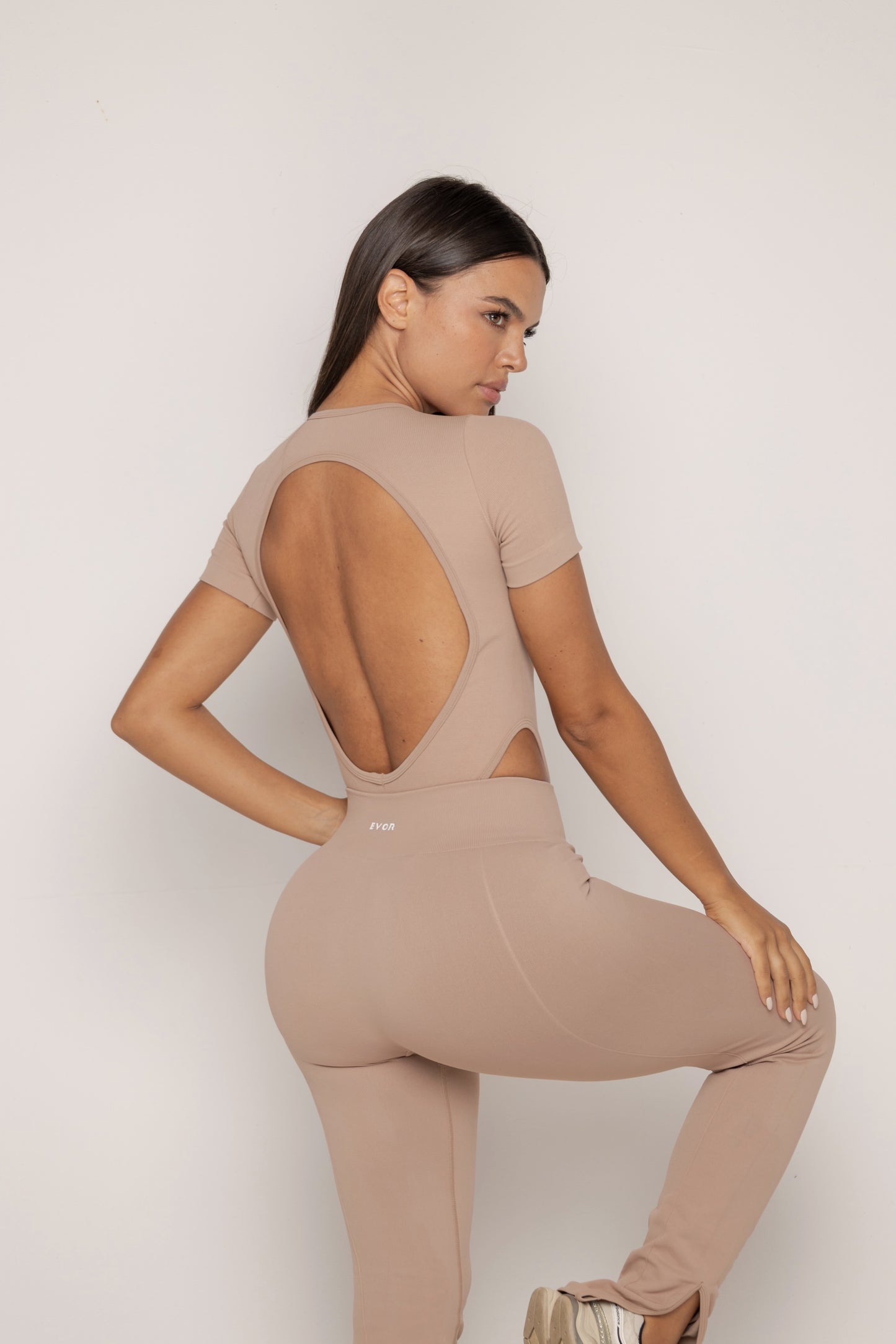 VERSATILE SET - NUDE