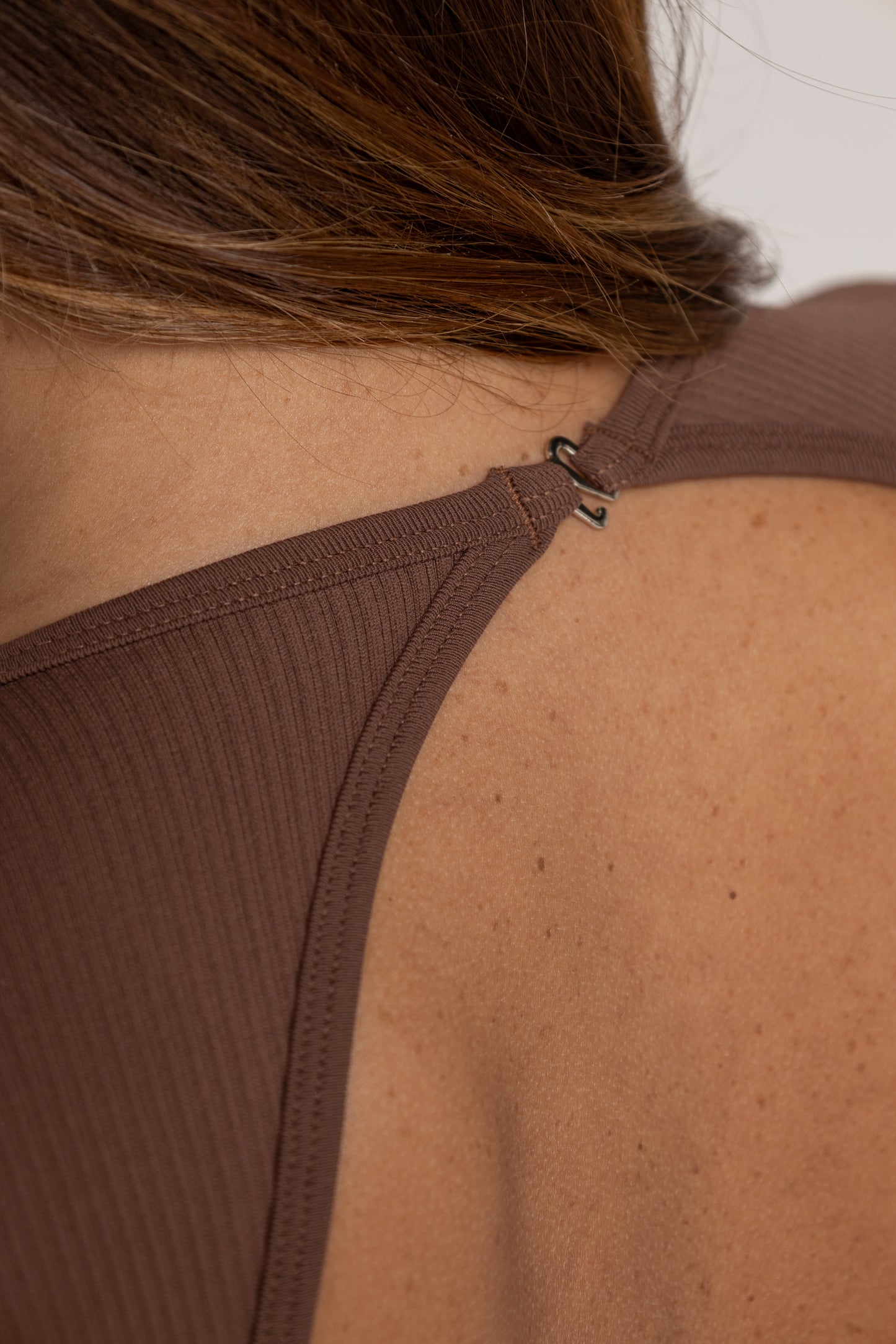 ELEVATE SHORT - MOCCA